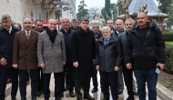 Vali Bakan, Camii’de Vatandaşlarla Buluştu