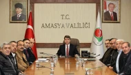 Amasya’da Muhtarlar Valilikte
