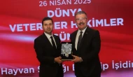 Dünya Veteriner Hekimler Günü'nde Alp Kargı'ya Onur