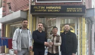 Merzifon Gençlerinden Esnafa Destek: Altın Makas Kuaför Salonu’na Hayırlı Olsun Ziyareti