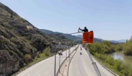 Amasya’da refüj aydınlatma direklerine kapsamlı bakım