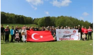 Kaymakam Karaaslan Tavşan Dağı’nda Vatandaşlarla Yürüdü