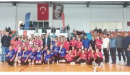 Voleybol Finali Gümüşhacıköy’de Coşku Dolu Anlara Sahne Oldu!