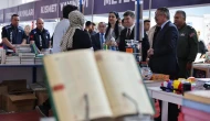 Vali Bakan, Kitap Fuarı’nı gezdi