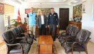 Merzifon Kaymakamı Karaaslan’dan TDV’ye Vekaletle Kurban Desteği