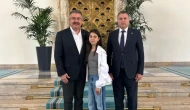 Başkan Alp Kargı, CHP Grup Toplantısı'na Kızıyla Katıldı