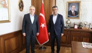 MİARGEM Başkanı Halil Memiş’ten Suluova Belediye Başkanı Rıfat Uzun’a Nezaket Ziyareti