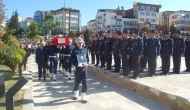 Suat Ünal Kalbine Yenik Düştü!