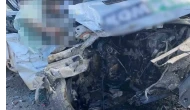 Tır ile kamyonet çarpıştı: 1 ölü, 2 yaralı