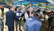 Başkan Turgay Sevindi Canlı Hayvan Pazarı’nı Ziyaret Etti