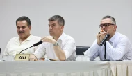 Vali Önder Bakan Gümüşhacıköy’de Muhtarlarla Bir Araya Geldi