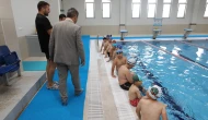 Başkan Rıfat Uzun’dan Yüzme Kurslarına Ziyaret