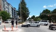 Öğretmenevi Kavşağında Kaza: 1 Yaralı