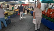 Aşırı sıcak hava pazaryerini de vurdu!