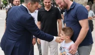 Vali Önder Bakan, Sultan II. Bayezid Külliyesi’nde Vatandaşlarla Buluştu