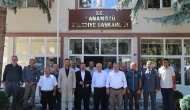 AK Parti Heyeti Hamamözü’nde Köy ve Mahalle Başkanlarıyla Buluştu