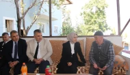 Hamamözü’nde Şehit Babasına Ziyaret