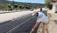 Taşova’da Ulaşım Konforu İçin Yol Düzenleme Devam Ediyor