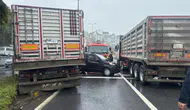 Tırın Kontrolden Çıkmasıyla Yaşanan Feci Kaza: 3 Araç Kırmızı Işıkta Çarpıştı, Anlar Kameralara Yansıdı