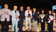 Amasya Gecesinde Unutulmaz Anlar! Vatandaşlar Şarkılara Eşlik Etti