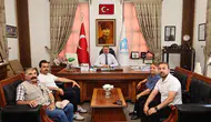Başkan Kargı Misafirlerini Belediyede Ağırladı