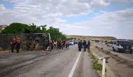 Yolcu Otobüsü Devrildi, 41 Kişi Yaralandı