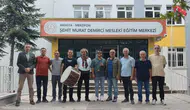 Merzifon Sanayisinde Ahilik Coşkusu: Davul Zurnayla Esnafı Gezerek Lokum Dağıttılar