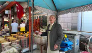 Merzifon Pazarının 50 Yıllık Esnafı Sırrını Verdi! Bardağı Demire Vuruyor, Tek Çizik Yok!