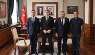 Kara Harp Okulu’nun Birincisi Vali Bakan’ın Makamında