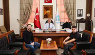 Başkan Kargı’nın Makamında Ziyaretçi Yoğunluğu