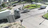 Amasya’da Tırın Dorsesi Seyir Halindeyken Koptu! O Anlar Kamerada