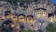 Amasya’nın Dağlarına Neden Mezar Oydular?