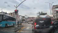 Ambulansa Yol Vermedi! Diğer Sürücüler Araçlarından İndi