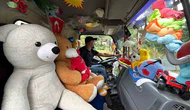 Çöp Kamyonunu Sevgi Kamyonuna Çevirdi