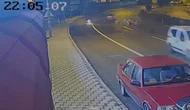 Otomobil Kaldırımda Yürüyen Üniversite Öğrencisine Çarptı: 4 Yaralı