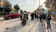 Motokurye ile Otomobil Çarpıştı: 2 Yaralı!