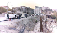 Otomobil 4 Metrelik Şarampole Devrildi
