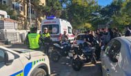 Motosiklet Park Halindeki Otomobile Çarptı: 17 Yaşındaki Sürücü Ağır Yaralandı