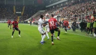 Beşiktaş 3 Puana İkinci Yarı Uzandı