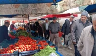 Merzifon Pazarında Yoğunluk! Fiyatlar Cep Yakıyor!