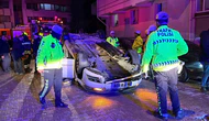 Takla atan araç sürücüsü alkolmetreye üfleyemedi
