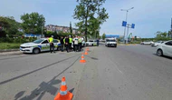Facianın Eşiğinden Dönüldü! Yük Treni Polis Otosuna Çarptı