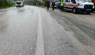 Hafif Ticari Araç Şarampole Uçtu: 3 Yaralı