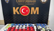 Kaçak Telefon Operasyonu! Araçtan 102 Cep Telefonu Çıktı