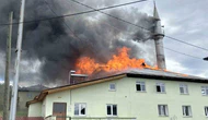 Köy Camisinde Korkutan Yangın: Cami, Gasilhane ve Yemekhane Küle Döndü