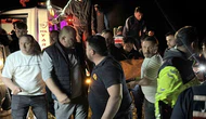 Uçuruma Yuvarlanan Otomobilde 1 Ölü, 3 Yaralı