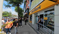 Bankada Silahlı Panik