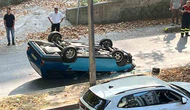Ağaca Çarpan Otomobil Ters Döndü