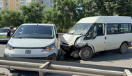 Zincirleme Kaza: Hamile Kadını Hastaneye Götüren Minibüs Kazaya Karıştı, 3 Yaralı