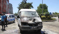 Seyir Halindeki Minibüs Alevlere Teslim Oldu
